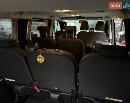 Чорний Форд Транзит Кастом, об'ємом двигуна 2 л та пробігом 231 тис. км за 25000 $, фото 32 на Automoto.ua