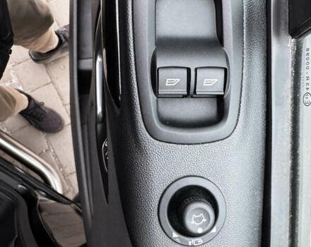 Чорний Форд Транзит Кастом, об'ємом двигуна 2 л та пробігом 215 тис. км за 22150 $, фото 49 на Automoto.ua