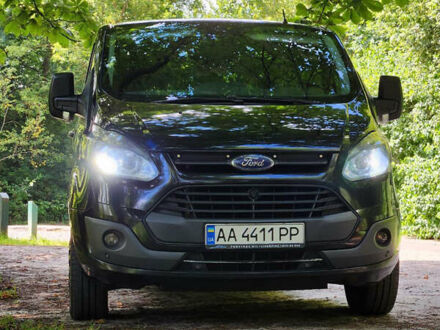 Черный Форд Транзит Кастом, объемом двигателя 2 л и пробегом 204 тыс. км за 14500 $, фото 1 на Automoto.ua