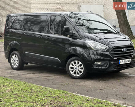 Черный Форд Транзит Кастом, объемом двигателя 2 л и пробегом 199 тыс. км за 14900 $, фото 1 на Automoto.ua