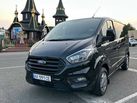 Черный Форд Транзит Кастом, объемом двигателя 2 л и пробегом 140 тыс. км за 16200 $, фото 1 на Automoto.ua