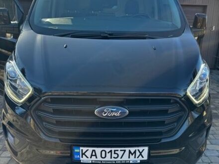 Черный Форд Транзит Кастом, объемом двигателя 2 л и пробегом 167 тыс. км за 15400 $, фото 1 на Automoto.ua