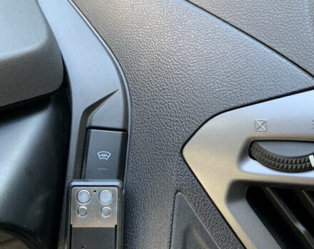 Червоний Форд Транзит Кастом, об'ємом двигуна 2.2 л та пробігом 225 тис. км за 11000 $, фото 15 на Automoto.ua