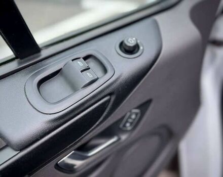 Форд Транзит Кастом, объемом двигателя 2 л и пробегом 207 тыс. км за 18500 $, фото 17 на Automoto.ua