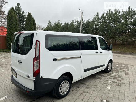 Форд Transit Custom пасс. 2016 у Тернополі на Automoto.ua Білий Форд Transit Custom пасс., об'ємом двигуна 2 л та пробігом 195 тис. км за 17900 $, фото 1 на Automoto.ua