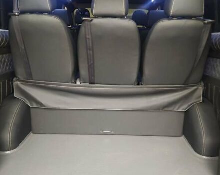 Черный Форд Transit Custom пасс., объемом двигателя 2 л и пробегом 37 тыс. км за 29000 $, фото 3 на Automoto.ua