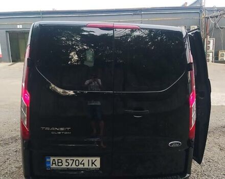 Черный Форд Transit Custom пасс., объемом двигателя 2 л и пробегом 37 тыс. км за 29000 $, фото 22 на Automoto.ua