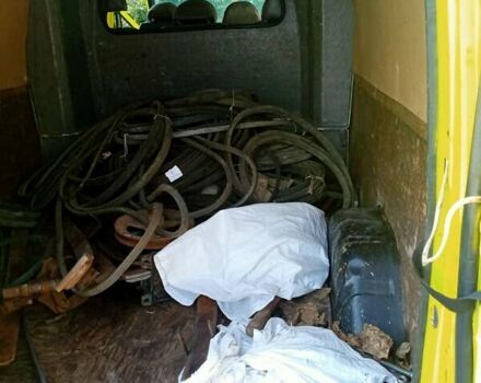 Жовтий Форд Транзит Кастом, об'ємом двигуна 2.5 л та пробігом 330 тис. км за 3500 $, фото 3 на Automoto.ua
