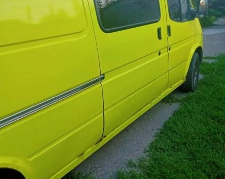 Жовтий Форд Транзит Кастом, об'ємом двигуна 2.5 л та пробігом 330 тис. км за 3500 $, фото 13 на Automoto.ua
