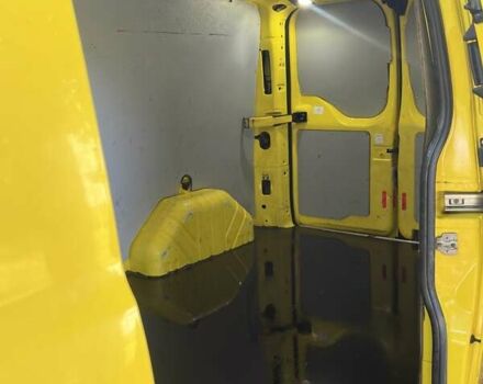 Жовтий Форд Транзит Кастом, об'ємом двигуна 0 л та пробігом 161 тис. км за 14800 $, фото 6 на Automoto.ua