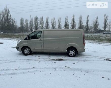 Серый Форд Транзит Кастом, объемом двигателя 2.2 л и пробегом 290 тыс. км за 11500 $, фото 2 на Automoto.ua