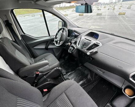 Серый Форд Транзит Кастом, объемом двигателя 2.2 л и пробегом 232 тыс. км за 10800 $, фото 9 на Automoto.ua