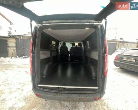 Сірий Форд Транзит Кастом, об'ємом двигуна 2 л та пробігом 195 тис. км за 13000 $, фото 8 на Automoto.ua