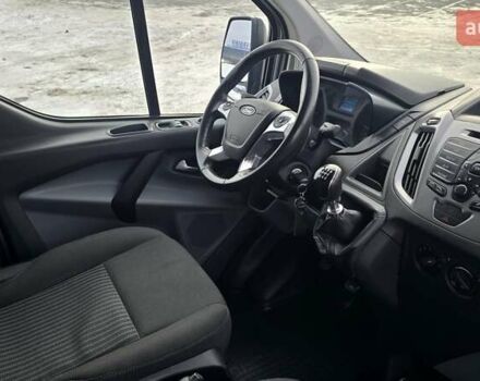 Серый Форд Транзит Кастом, объемом двигателя 2 л и пробегом 210 тыс. км за 13500 $, фото 15 на Automoto.ua