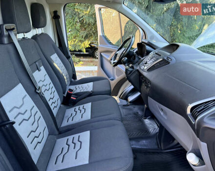 Сірий Форд Транзит Кастом, об'ємом двигуна 2 л та пробігом 105 тис. км за 13300 $, фото 24 на Automoto.ua