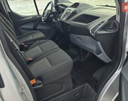 Серый Форд Транзит Кастом, объемом двигателя 2 л и пробегом 210 тыс. км за 13500 $, фото 9 на Automoto.ua