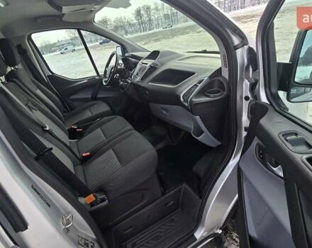 Серый Форд Транзит Кастом, объемом двигателя 2 л и пробегом 210 тыс. км за 13500 $, фото 10 на Automoto.ua