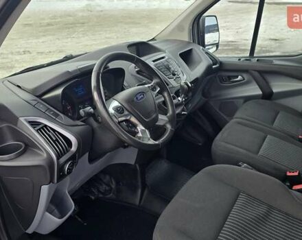 Серый Форд Транзит Кастом, объемом двигателя 2 л и пробегом 210 тыс. км за 13500 $, фото 11 на Automoto.ua