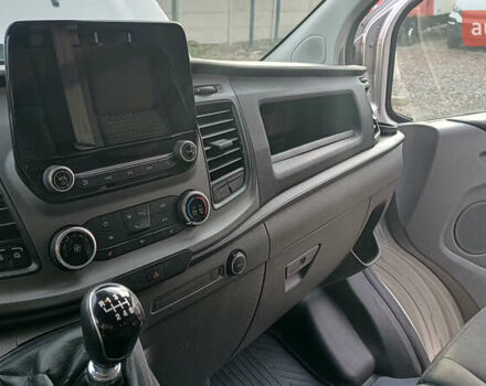 Сірий Форд Транзит Кастом, об'ємом двигуна 2 л та пробігом 187 тис. км за 17900 $, фото 30 на Automoto.ua