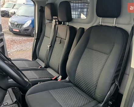 Серый Форд Транзит Кастом, объемом двигателя 2 л и пробегом 187 тыс. км за 16900 $, фото 27 на Automoto.ua