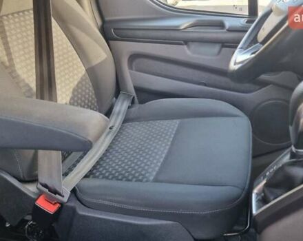 Сірий Форд Транзит Кастом, об'ємом двигуна 2 л та пробігом 220 тис. км за 18500 $, фото 34 на Automoto.ua