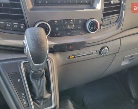 Сірий Форд Транзит Кастом, об'ємом двигуна 2 л та пробігом 220 тис. км за 18500 $, фото 23 на Automoto.ua