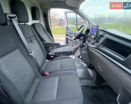 Сірий Форд Транзит Кастом, об'ємом двигуна 2 л та пробігом 216 тис. км за 17550 $, фото 45 на Automoto.ua