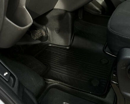 Серый Форд Транзит Кастом, объемом двигателя 2 л и пробегом 245 тыс. км за 16800 $, фото 21 на Automoto.ua