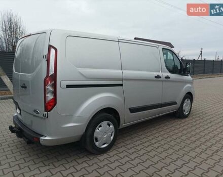 Серый Форд Транзит Кастом, объемом двигателя 2 л и пробегом 209 тыс. км за 17200 $, фото 5 на Automoto.ua