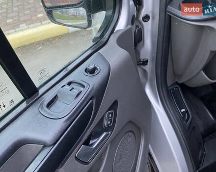 Сірий Форд Транзит Кастом, об'ємом двигуна 2 л та пробігом 216 тис. км за 17550 $, фото 30 на Automoto.ua