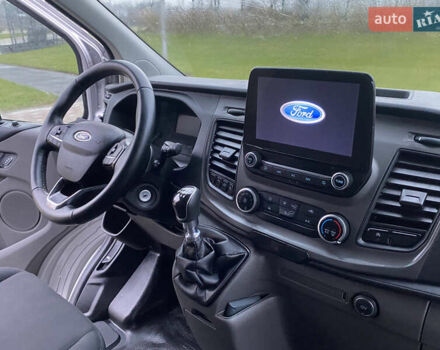 Сірий Форд Транзит Кастом, об'ємом двигуна 2 л та пробігом 216 тис. км за 17550 $, фото 27 на Automoto.ua