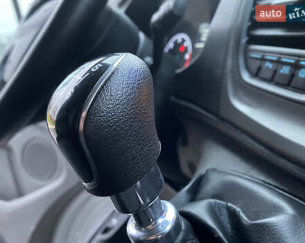 Сірий Форд Транзит Кастом, об'ємом двигуна 2 л та пробігом 216 тис. км за 17550 $, фото 39 на Automoto.ua