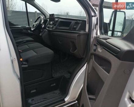 Серый Форд Транзит Кастом, объемом двигателя 2 л и пробегом 209 тыс. км за 17200 $, фото 31 на Automoto.ua