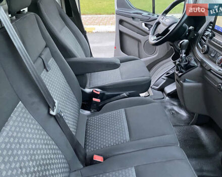 Сірий Форд Транзит Кастом, об'ємом двигуна 2 л та пробігом 216 тис. км за 17550 $, фото 26 на Automoto.ua