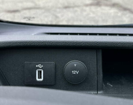 Серый Форд Транзит Кастом, объемом двигателя 2 л и пробегом 245 тыс. км за 16800 $, фото 42 на Automoto.ua