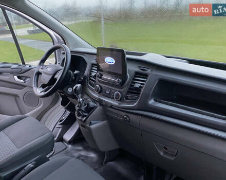 Сірий Форд Транзит Кастом, об'ємом двигуна 2 л та пробігом 216 тис. км за 17550 $, фото 47 на Automoto.ua