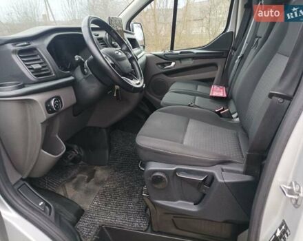 Серый Форд Транзит Кастом, объемом двигателя 2 л и пробегом 209 тыс. км за 17200 $, фото 21 на Automoto.ua
