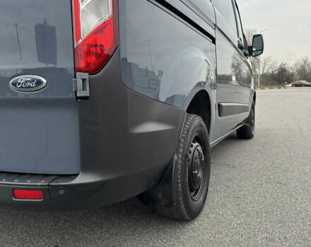 Серый Форд Транзит Кастом, объемом двигателя 2 л и пробегом 81 тыс. км за 29900 $, фото 16 на Automoto.ua