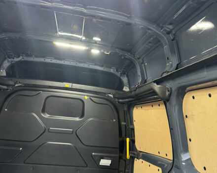 Серый Форд Транзит Кастом, объемом двигателя 2 л и пробегом 81 тыс. км за 29900 $, фото 55 на Automoto.ua