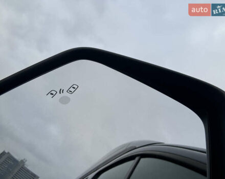 Серый Форд Транзит Кастом, объемом двигателя 2 л и пробегом 81 тыс. км за 29900 $, фото 3 на Automoto.ua