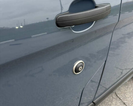 Серый Форд Транзит Кастом, объемом двигателя 2 л и пробегом 81 тыс. км за 29900 $, фото 12 на Automoto.ua