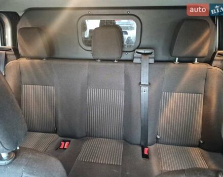 Сірий Форд Транзит Кастом, об'ємом двигуна 2 л та пробігом 273 тис. км за 15950 $, фото 29 на Automoto.ua