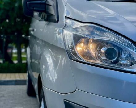 Сірий Форд Транзит Кастом, об'ємом двигуна 2 л та пробігом 225 тис. км за 14800 $, фото 2 на Automoto.ua