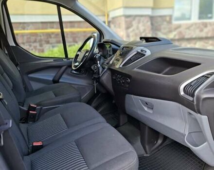 Сірий Форд Транзит Кастом, об'ємом двигуна 2 л та пробігом 225 тис. км за 14800 $, фото 7 на Automoto.ua