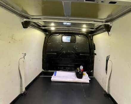 Сірий Форд Транзит Кастом, об'ємом двигуна 2 л та пробігом 225 тис. км за 14800 $, фото 24 на Automoto.ua
