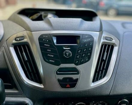 Сірий Форд Транзит Кастом, об'ємом двигуна 2 л та пробігом 225 тис. км за 14800 $, фото 20 на Automoto.ua