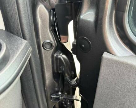 Сірий Форд Транзит Кастом, об'ємом двигуна 2.69 л та пробігом 211 тис. км за 16700 $, фото 26 на Automoto.ua