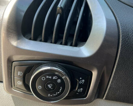 Серый Форд Транзит Кастом, объемом двигателя 2.2 л и пробегом 247 тыс. км за 11100 $, фото 4 на Automoto.ua