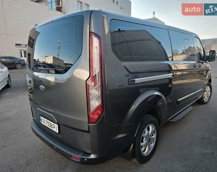 Серый Форд Транзит Кастом, объемом двигателя 2.2 л и пробегом 333 тыс. км за 15000 $, фото 2 на Automoto.ua