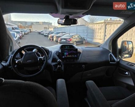 Серый Форд Транзит Кастом, объемом двигателя 2.2 л и пробегом 333 тыс. км за 15000 $, фото 5 на Automoto.ua